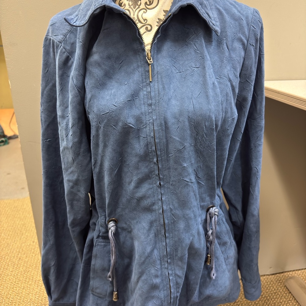 Susan Graver Blue Jacket‎